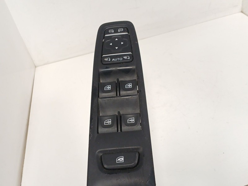Recambio de mando elevalunas delantero izquierdo para renault clio iv (bh_) 0.9 tce 90 referencia OEM IAM   