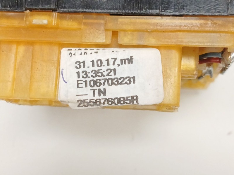 Recambio de mando limpia para renault clio iv (bh_) 0.9 tce 90 referencia OEM IAM 255676085R  