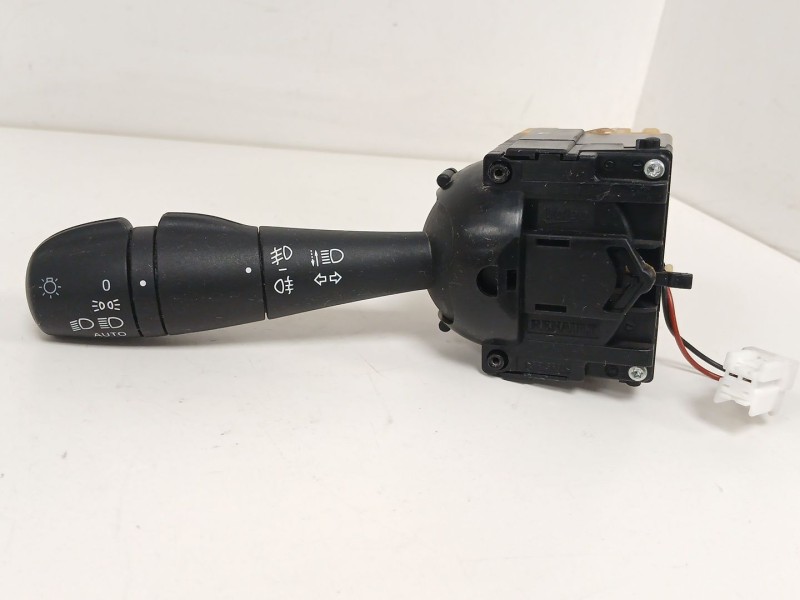 Recambio de mando luces para renault clio iv (bh_) 0.9 tce 90 referencia OEM IAM 255676085R  