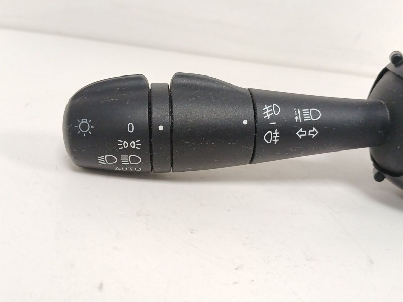 Recambio de mando luces para renault clio iv (bh_) 0.9 tce 90 referencia OEM IAM 255676085R  