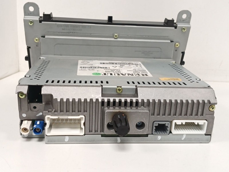 Recambio de sistema audio / radio cd para renault clio iv (bh_) 0.9 tce 90 referencia OEM IAM   