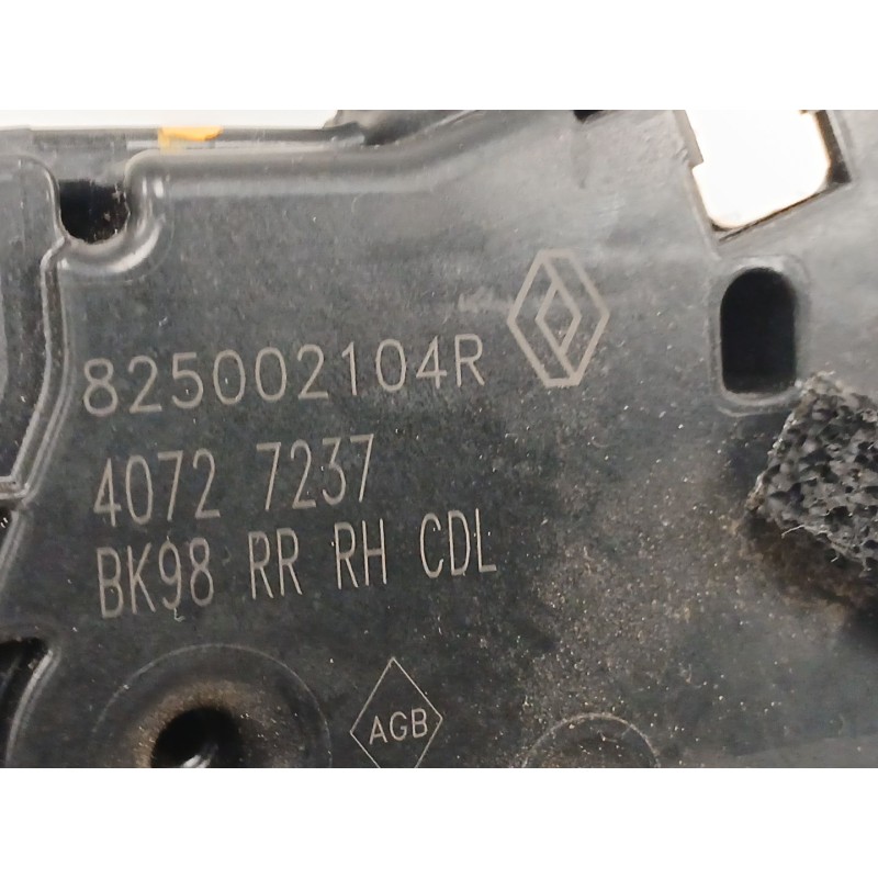 Recambio de cerradura puerta trasera derecha para renault clio iv (bh_) 0.9 tce 90 referencia OEM IAM 825002104R  