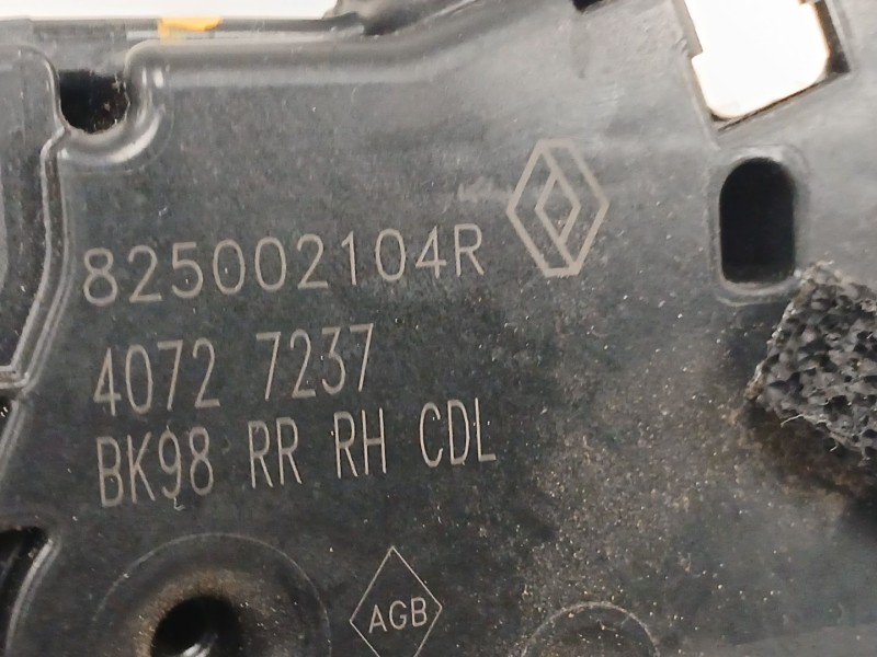 Recambio de cerradura puerta trasera derecha para renault clio iv (bh_) 0.9 tce 90 referencia OEM IAM 825002104R  