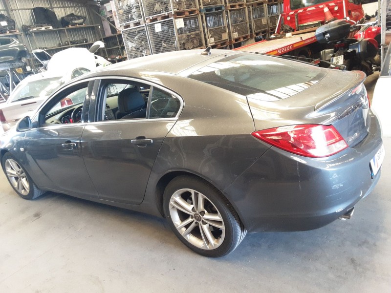 opel insignia a (g09) del año 2010