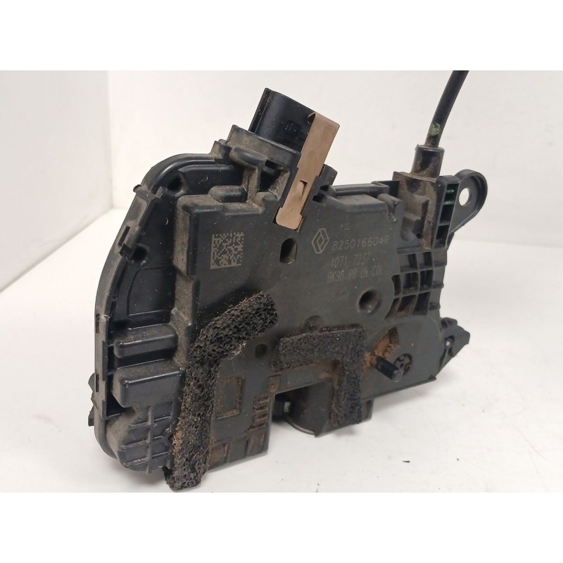 Recambio de cerradura puerta trasera izquierda para renault clio iv (bh_) 0.9 tce 90 referencia OEM IAM   