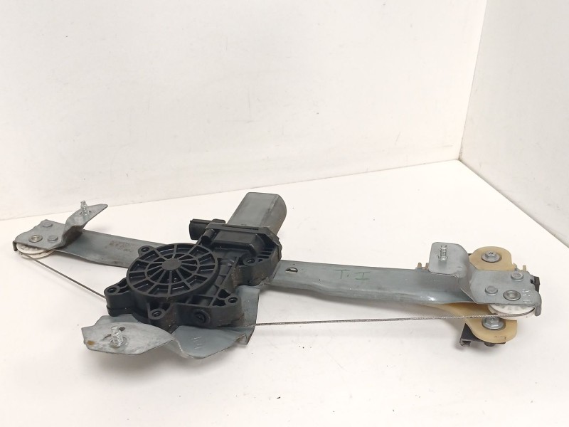 Recambio de elevalunas trasero izquierdo para renault clio iv (bh_) 0.9 tce 90 referencia OEM IAM   
