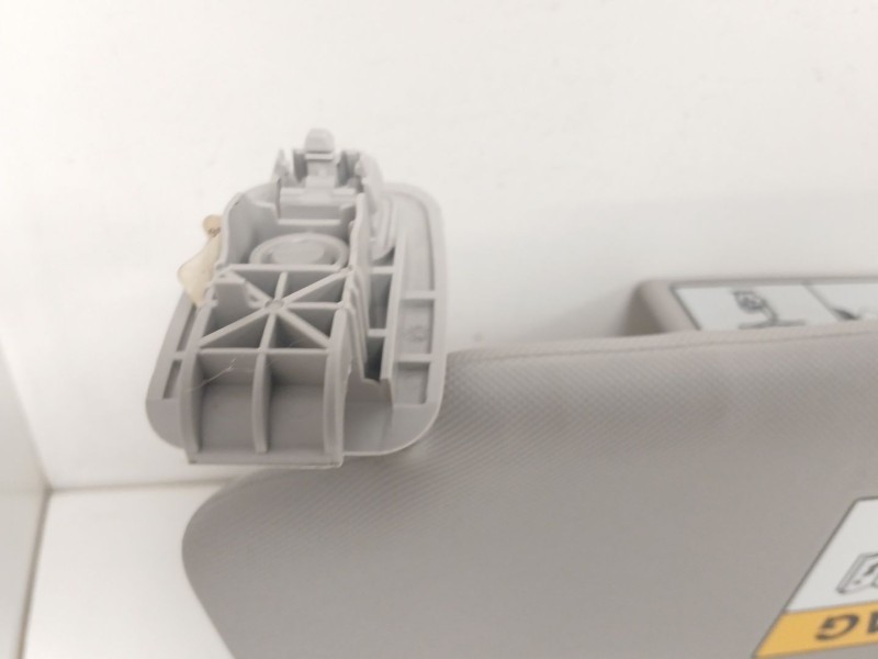 Recambio de parasol derecho para renault clio iv (bh_) 0.9 tce 90 referencia OEM IAM   