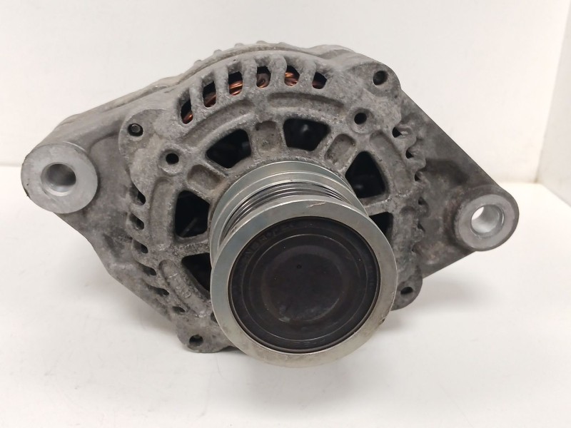 Recambio de alternador para opel insignia a (g09) 2.0 cdti (68) referencia OEM IAM 13502583  