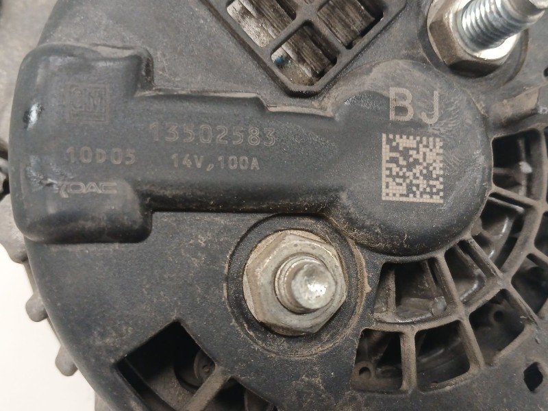 Recambio de alternador para opel insignia a (g09) 2.0 cdti (68) referencia OEM IAM 13502583  