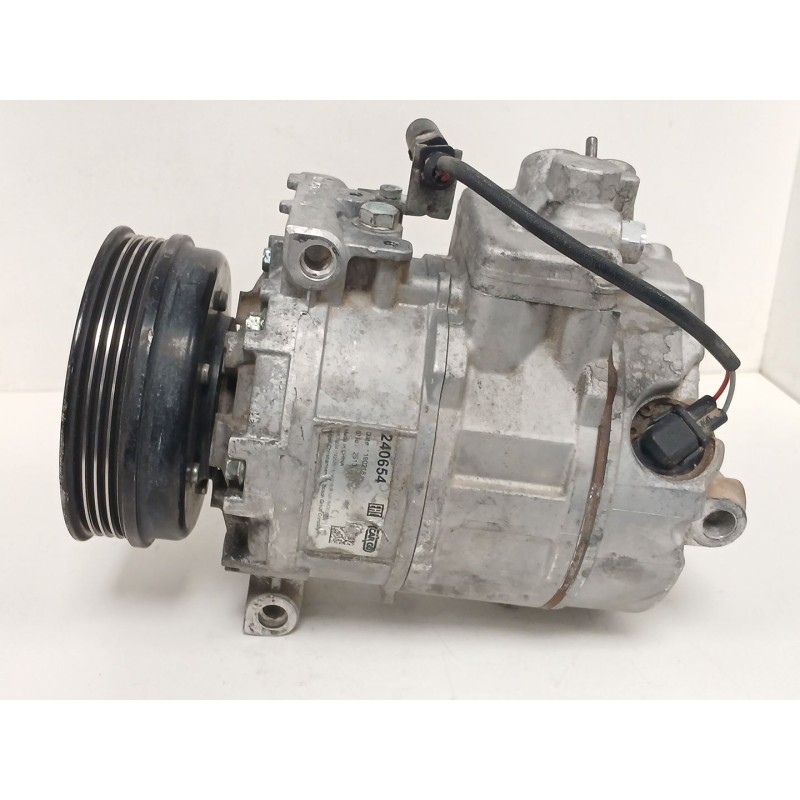 Recambio de compresor aire acondicionado para audi a4 b6 avant (8e5) 1.9 tdi referencia OEM IAM 240654  