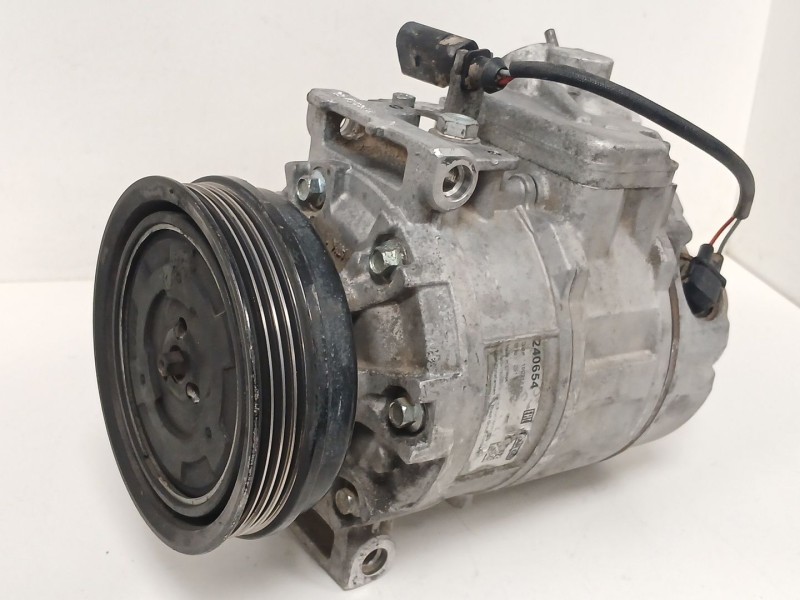 Recambio de compresor aire acondicionado para audi a4 b6 avant (8e5) 1.9 tdi referencia OEM IAM 240654  