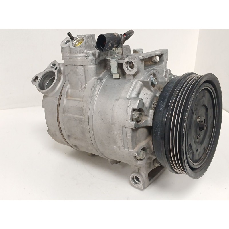 Recambio de compresor aire acondicionado para audi a4 b6 avant (8e5) 1.9 tdi referencia OEM IAM 240654  