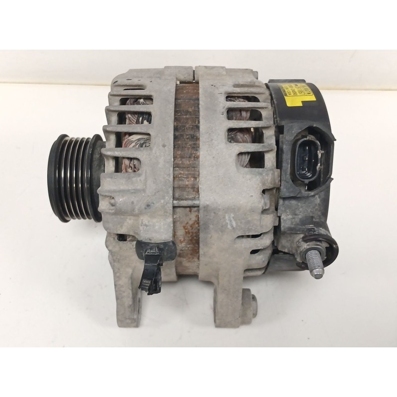 Recambio de alternador para kia sportage iii (sl) 1.7 crdi referencia OEM IAM 2611067 373002A850 