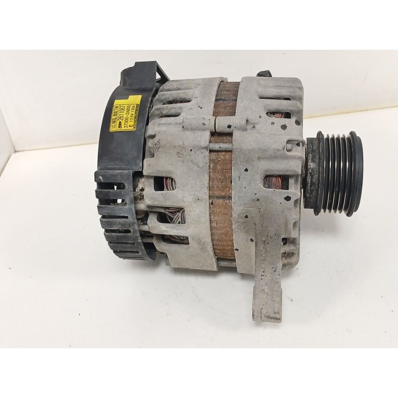 Recambio de alternador para kia sportage iii (sl) 1.7 crdi referencia OEM IAM 2611067 373002A850 