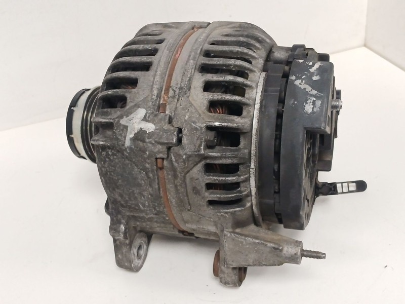 Recambio de alternador para audi a4 b6 avant (8e5) 1.9 tdi referencia OEM IAM 028903029Q  