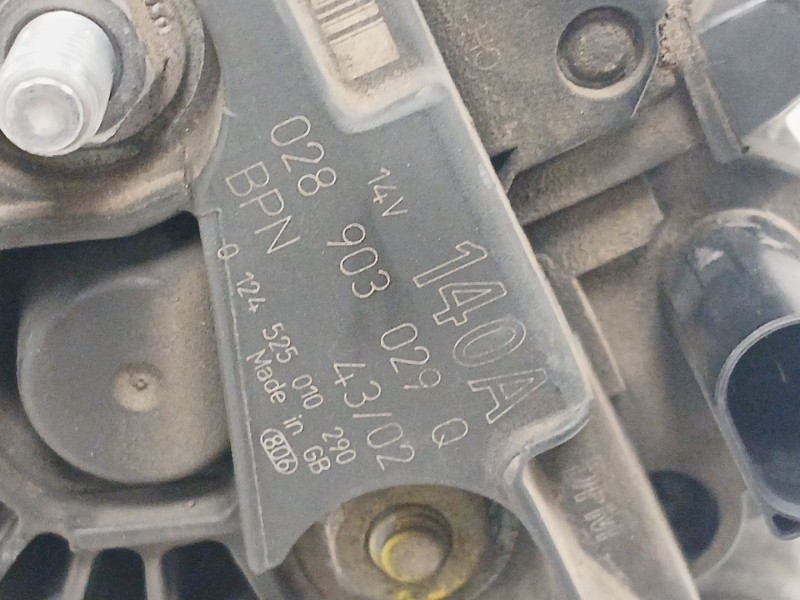 Recambio de alternador para audi a4 b6 avant (8e5) 1.9 tdi referencia OEM IAM 028903029Q  