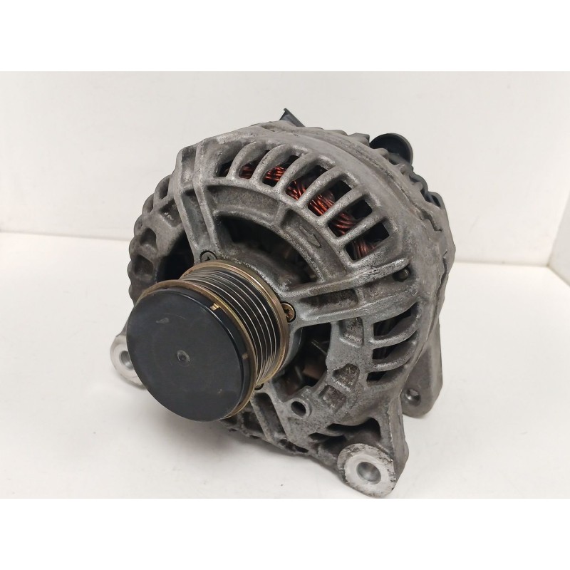 Recambio de alternador para peugeot 307 (3a/c) 1.6 hdi 110 referencia OEM IAM 9646321880 CL15 0124525035