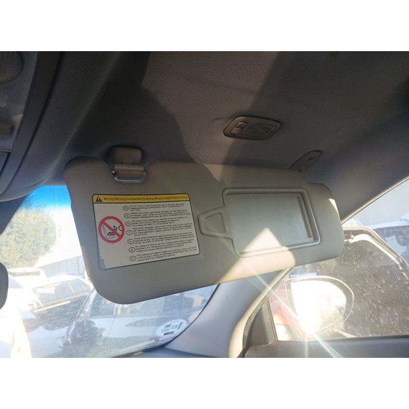 Recambio de parasol derecho para kia sportage iii (sl) 1.7 crdi referencia OEM IAM   