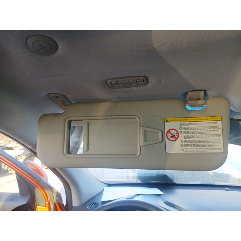 Recambio de parasol izquierdo para kia sportage iii (sl) 1.7 crdi referencia OEM IAM   