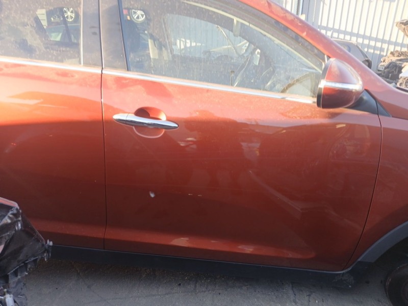 Recambio de puerta delantera derecha para kia sportage iii (sl) 1.7 crdi referencia OEM IAM   
