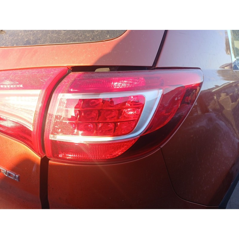 Recambio de piloto trasero derecho para kia sportage iii (sl) 1.7 crdi referencia OEM IAM   