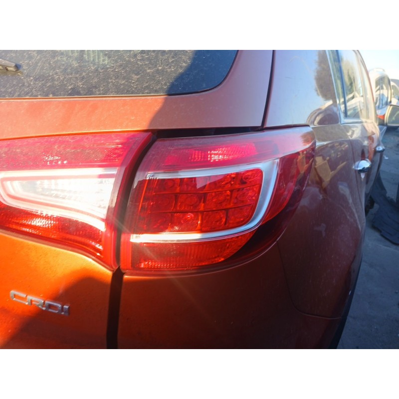 Recambio de piloto trasero derecho para kia sportage iii (sl) 1.7 crdi referencia OEM IAM   