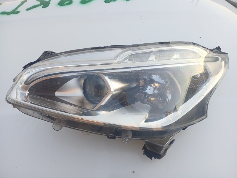 Recambio de faro derecho para peugeot 208 i (ca_, cc_) 1.5 bluehdi 100 referencia OEM IAM 9822690480  