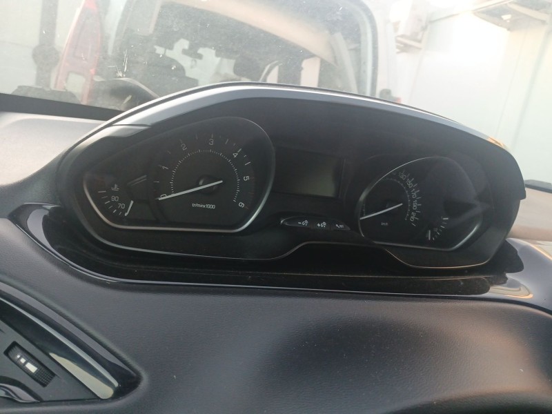 Recambio de cuadro instrumentos para peugeot 208 i (ca_, cc_) 1.5 bluehdi 100 referencia OEM IAM   