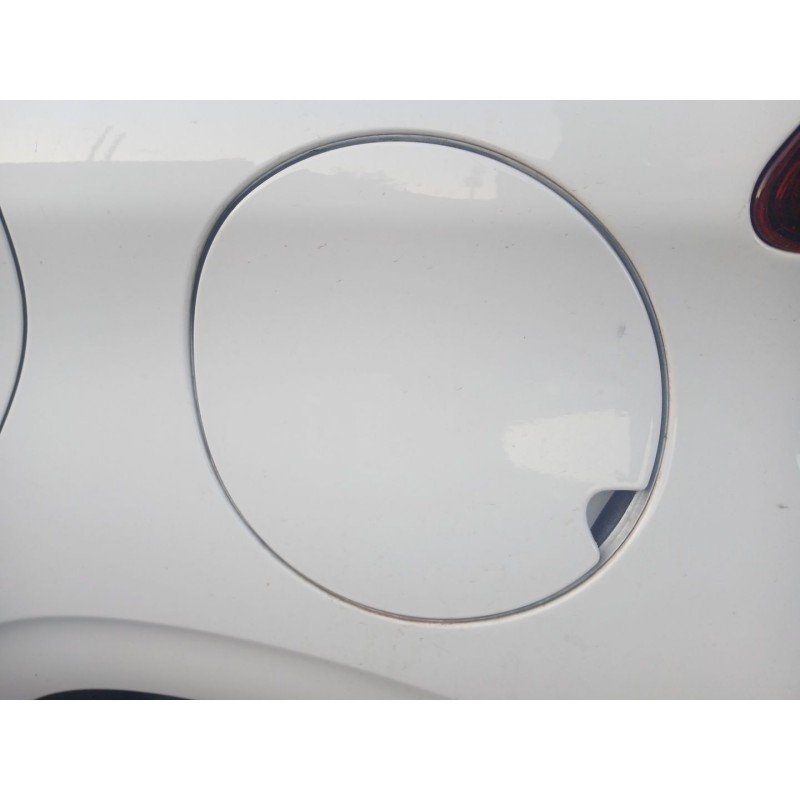 Recambio de tapa exterior combustible para peugeot 208 i (ca_, cc_) 1.5 bluehdi 100 referencia OEM IAM   