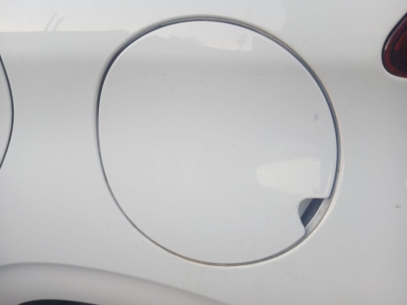 Recambio de tapa exterior combustible para peugeot 208 i (ca_, cc_) 1.5 bluehdi 100 referencia OEM IAM   