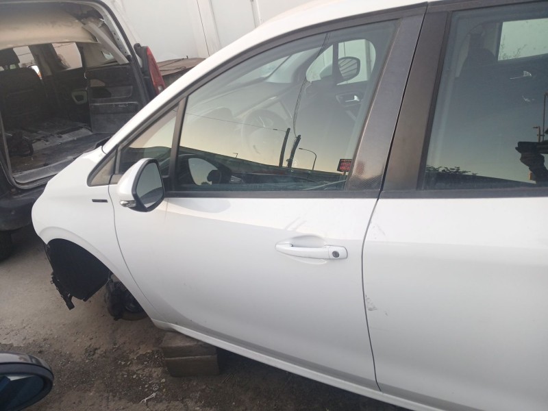 Recambio de puerta delantera izquierda para peugeot 208 i (ca_, cc_) 1.5 bluehdi 100 referencia OEM IAM   