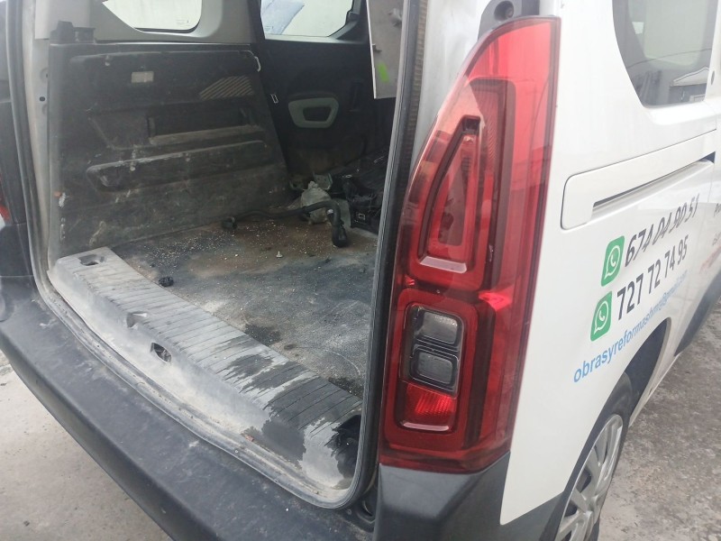 Recambio de piloto trasero derecho para citroën berlingo (er_, ec_) 1.5 bluehdi 100 referencia OEM IAM   