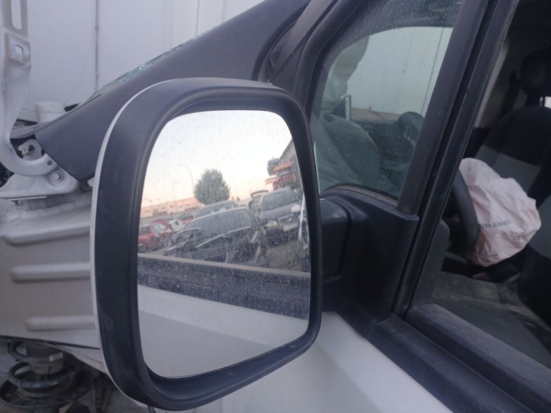 Recambio de retrovisor izquierdo para citroën berlingo (er_, ec_) 1.5 bluehdi 100 referencia OEM IAM   