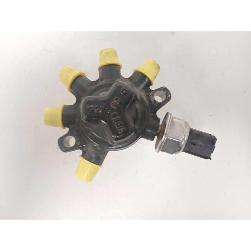 Recambio de rampa inyectora para ford transit connect (p65_, p70_, p80_) 1.8 di referencia OEM IAM DB 4M509028 