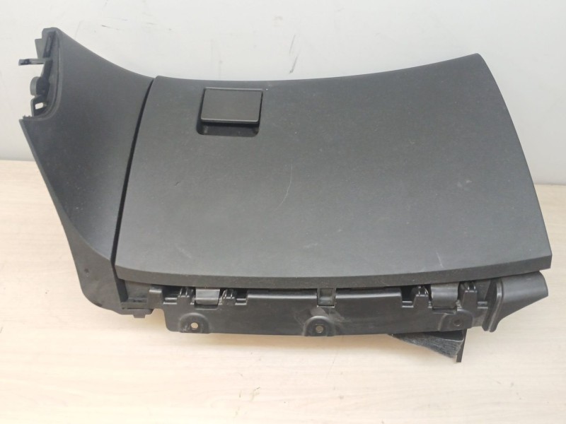 Recambio de guantera para opel insignia a (g09) 2.0 cdti (68) referencia OEM IAM 1348029X  