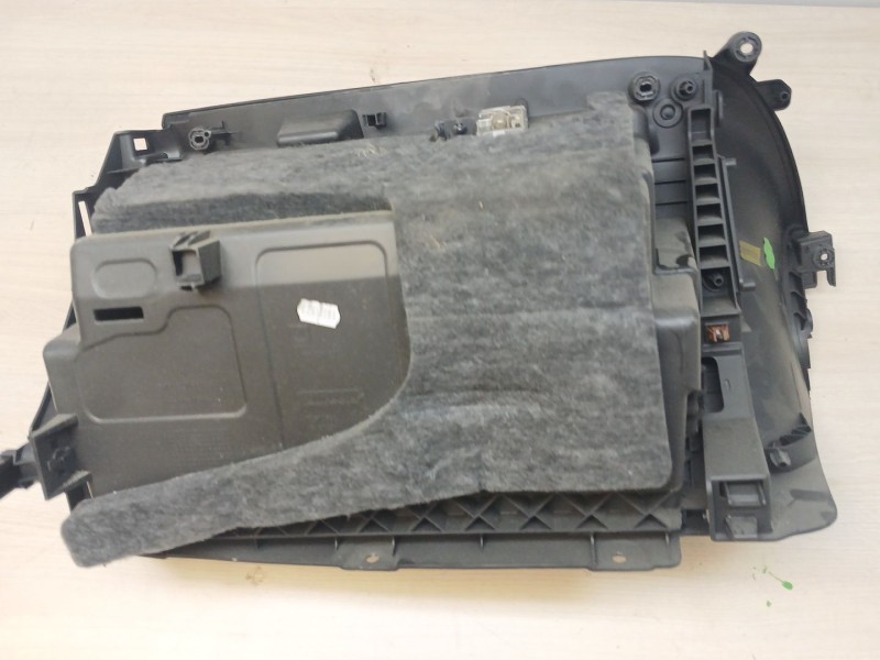 Recambio de guantera para opel insignia a (g09) 2.0 cdti (68) referencia OEM IAM 1348029X  