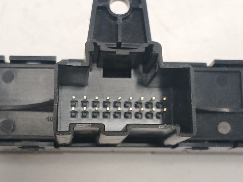 Recambio de warning para opel insignia a (g09) 2.0 cdti (68) referencia OEM IAM 23177698 4360001290 