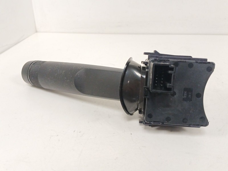 Recambio de mando intermitentes para opel insignia a (g09) 2.0 cdti (68) referencia OEM IAM 95220563  