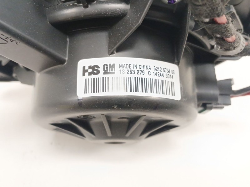 Recambio de motor calefaccion para opel insignia a (g09) 2.0 cdti (68) referencia OEM IAM 13263279C  