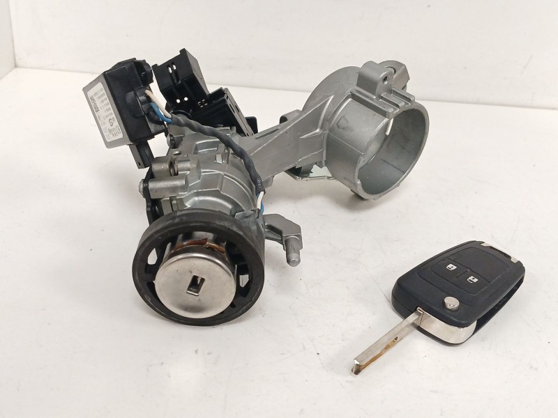 Recambio de conmutador de arranque para opel insignia a (g09) 2.0 cdti (68) referencia OEM IAM 23477372 13383062 13504286