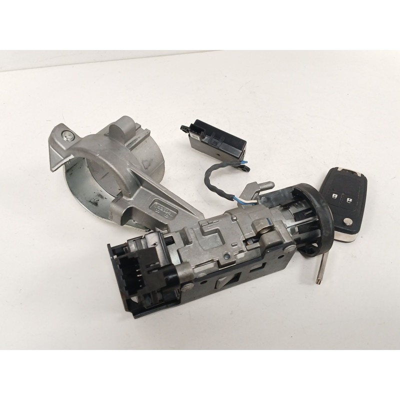 Recambio de conmutador de arranque para opel insignia a (g09) 2.0 cdti (68) referencia OEM IAM 23477372 13383062 13504286
