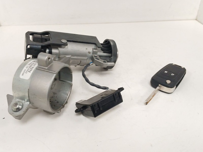Recambio de conmutador de arranque para opel insignia a (g09) 2.0 cdti (68) referencia OEM IAM 23477372 13383062 13504286