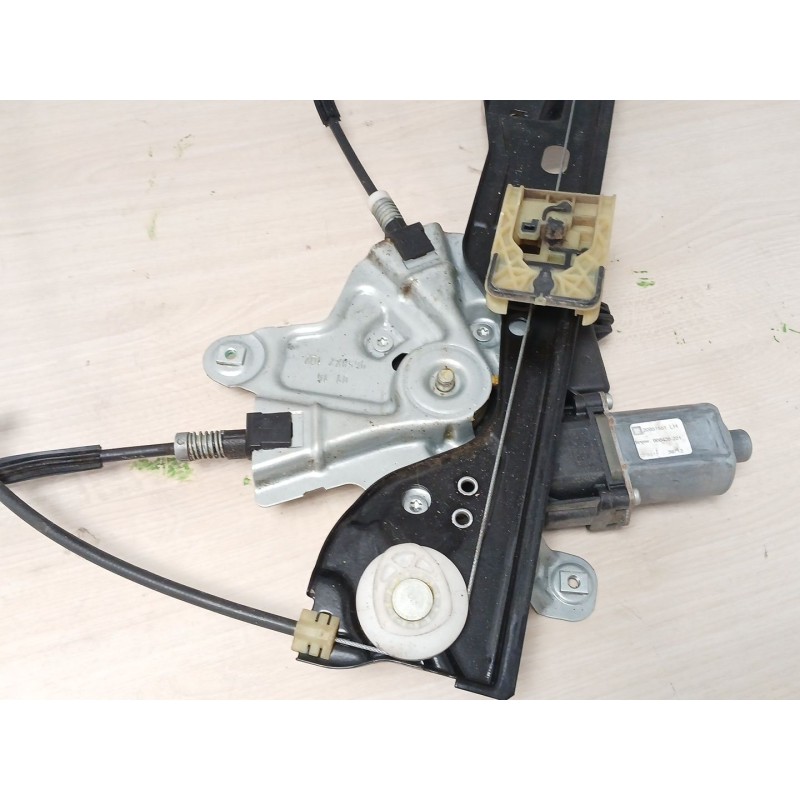 Recambio de elevalunas delantero izquierdo para opel insignia a (g09) 2.0 cdti (68) referencia OEM IAM 966431200  