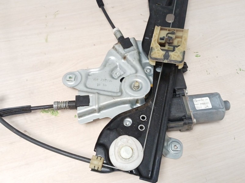 Recambio de elevalunas delantero izquierdo para opel insignia a (g09) 2.0 cdti (68) referencia OEM IAM 966431200  