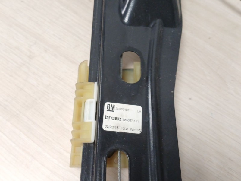 Recambio de elevalunas delantero izquierdo para opel insignia a (g09) 2.0 cdti (68) referencia OEM IAM 966431200  