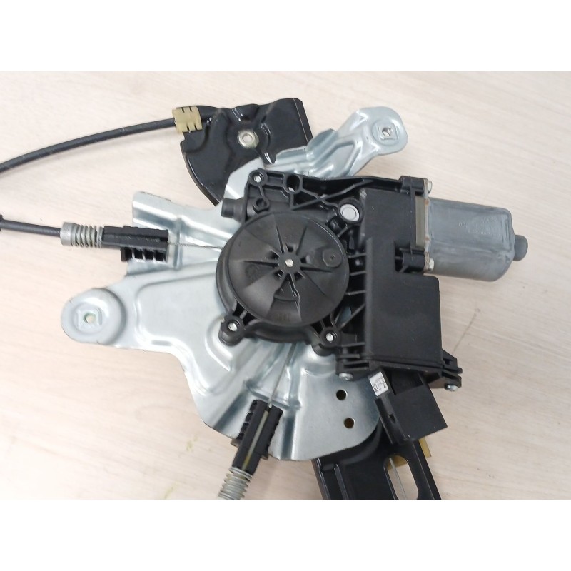 Recambio de elevalunas delantero izquierdo para opel insignia a (g09) 2.0 cdti (68) referencia OEM IAM 966431200  