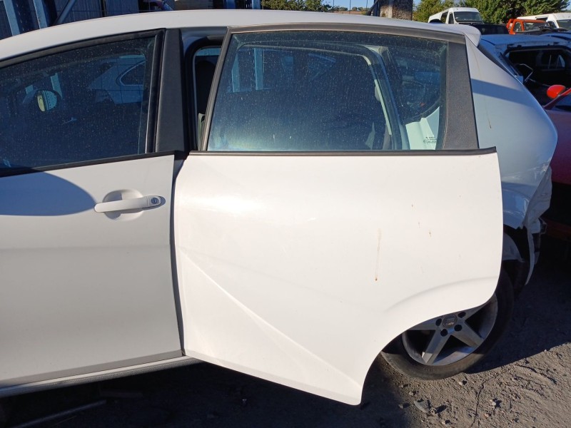 Recambio de puerta trasera izquierda para seat leon (1p1) 1.6 tdi referencia OEM IAM   
