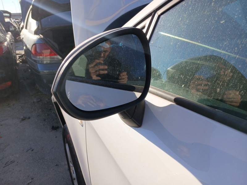 Recambio de retrovisor izquierdo para seat leon (1p1) 1.6 tdi referencia OEM IAM   
