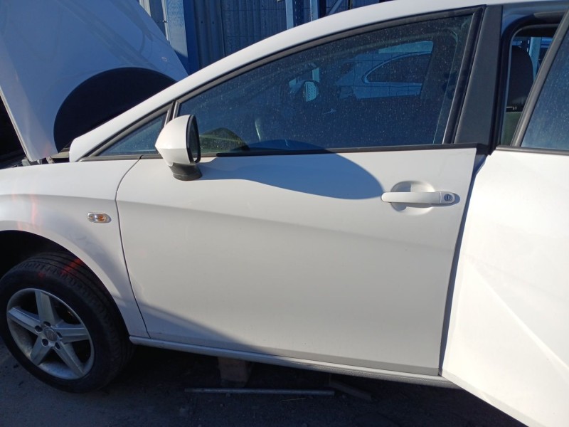 Recambio de puerta delantera izquierda para seat leon (1p1) 1.6 tdi referencia OEM IAM   
