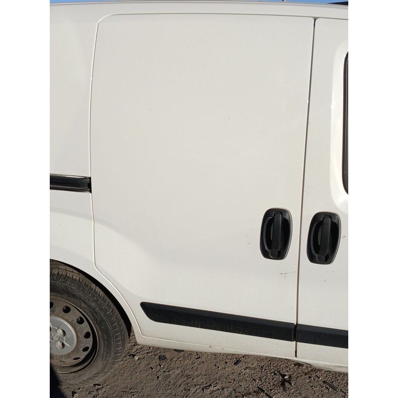 Recambio de puerta lateral corredera derecha para peugeot bipper (aa_) 1.3 hdi 80 / bluehdi 80 referencia OEM IAM   